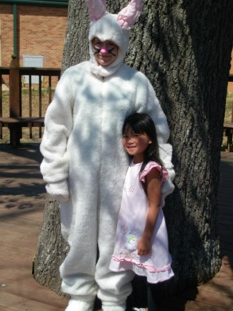 Kasen with the Easter Bunny